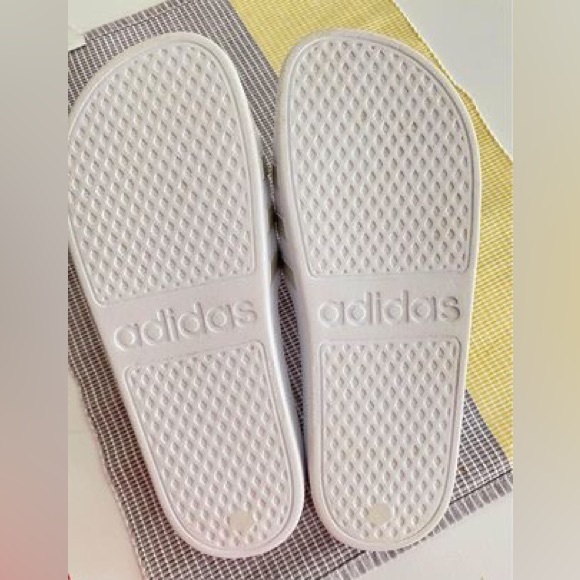 New Adidas slides size 8.5 - Picture 2 of 2